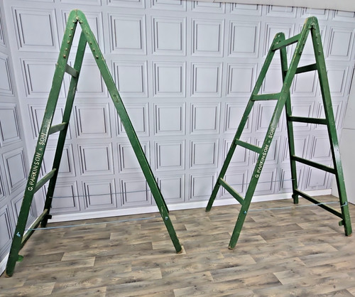 Vintage pair decorators - vintage,